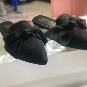 Fashion Nova DND Slides